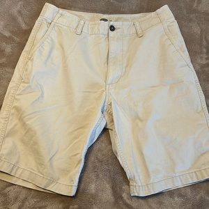 Nice casual khaki short